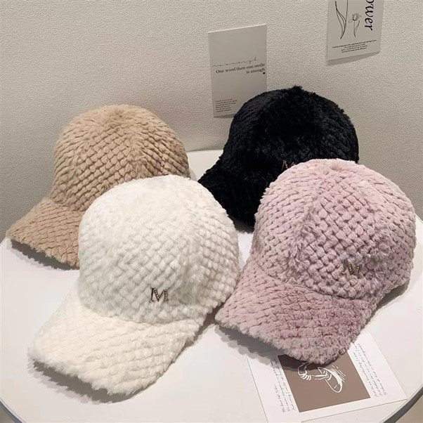 baseball caps