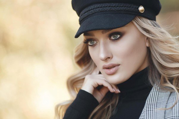 Berets + shirts or vests