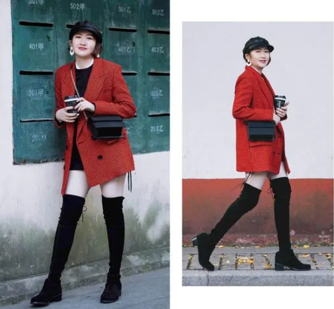 black newsboy cap