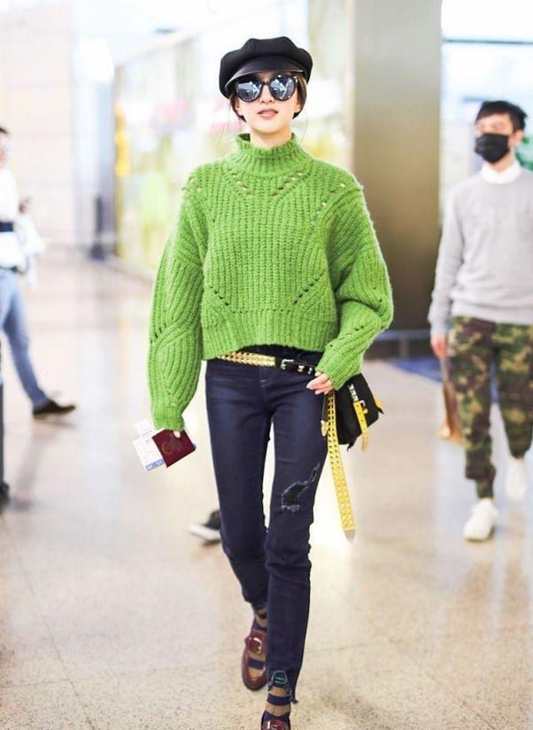 Bright-Colored Sweaters-02