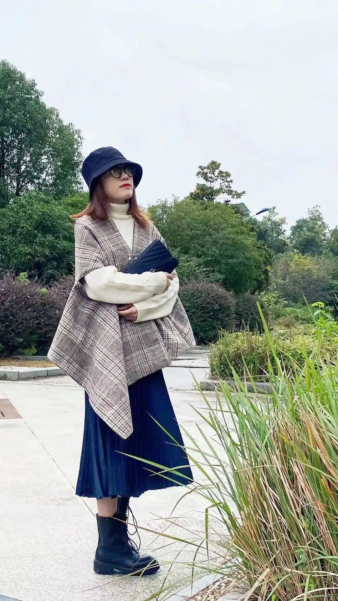 Bucket Hat Dressing-04