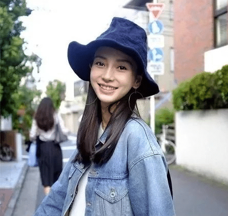 dark blue bucket hat