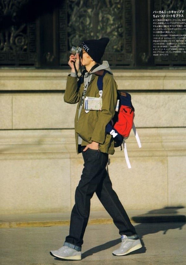 Echoing the color between the pants and the beanie-01