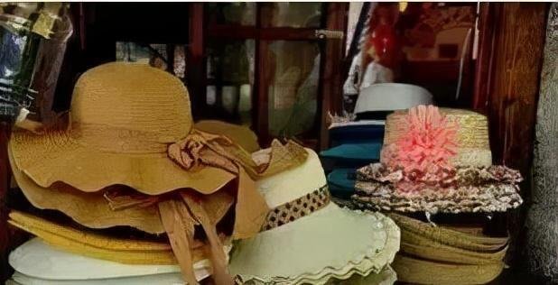 hat