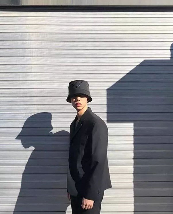 Narrow-brimmed Bucket Hat