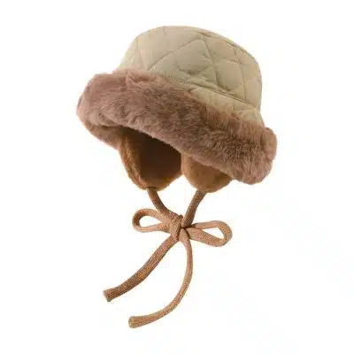 cappello invernale a secchiello