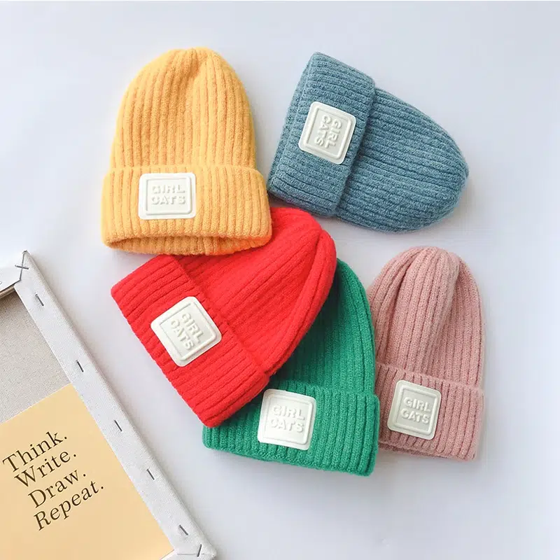 Custom Private Woven Label Logo Cute Cuffed Plain Beanie for Children