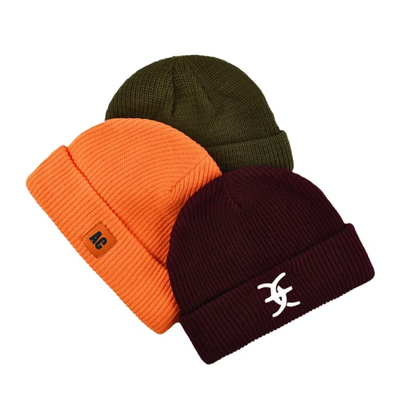 Bonnets à revers unis avec logo personnalisé PB-FB0020 - Combo