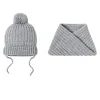 Grau Kinder Winter 2-teiliges Set mit Bommelmütze und Schal Grau Kinder Winter 2-teiliges Set mit Bommelmütze und Schal Wk2410-014, Kombi-Set mit Mütze und Schal Wk2410-014, Kombi-Set