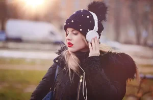 How to Keep Your Hairstyle While Wearing A Winter Hat