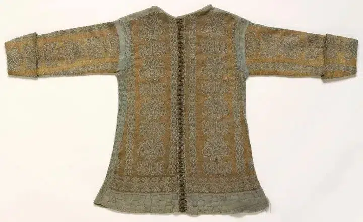 Veste en soie tissée à la main du XVIIe siècle