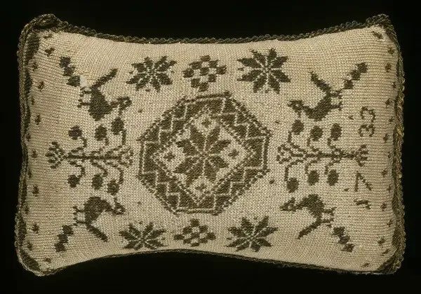 18th Century Jacquard Cushion Decoration