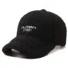 Casquette de baseball d'hiver épaisse en molleton brodé de style coréen en polyester personnalisé